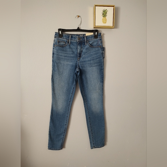Universal Thread Denim - Jeans Women Universal Thread skinny size 4 skinny length  blue  New Ankle